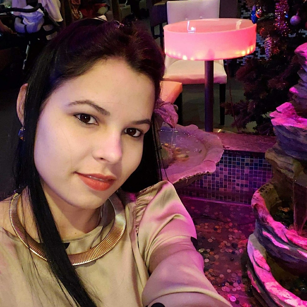 Meet your Posher, Mailena